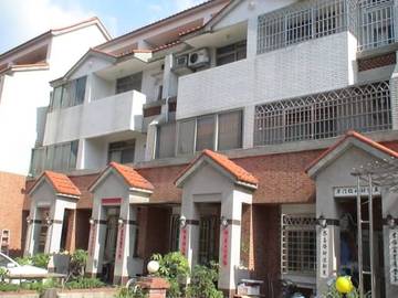 外埔金葉山莊-台中市大甲房屋大甲不動產東森房屋