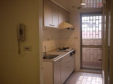 台中市售屋/【多助成家】/南區售屋/台中市南區崇倫北街25號4樓之3