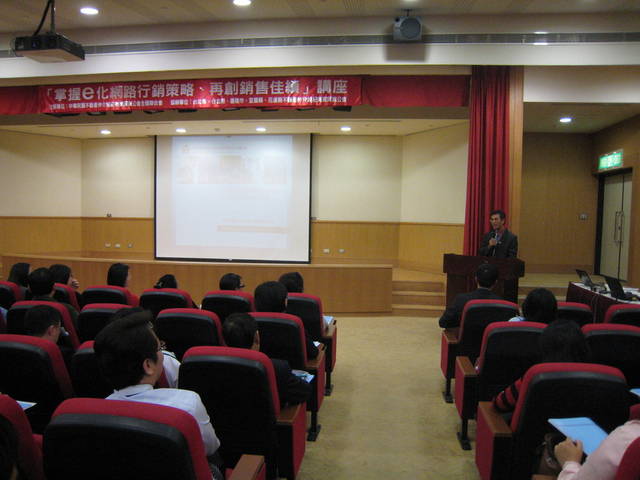 724432_8db60fad3ff8191d3517c005363ec67e