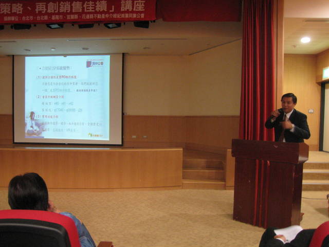 724435_92db5220142f4d83e8cfa9ebd8da7bb7