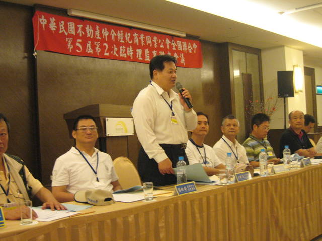 724459_f1cc35d933f525ef0ab2ea64de42f4db