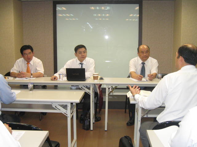 724555_018a940e46f8d1078d638eb38d42f51e