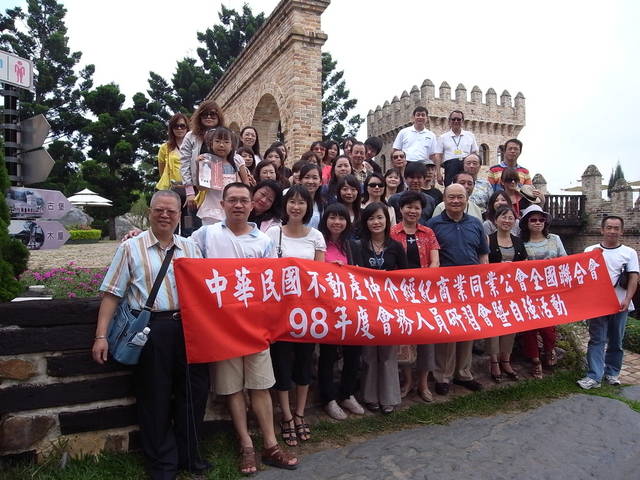 725129_1c82b4bd37ab872587a22f13746a91a5