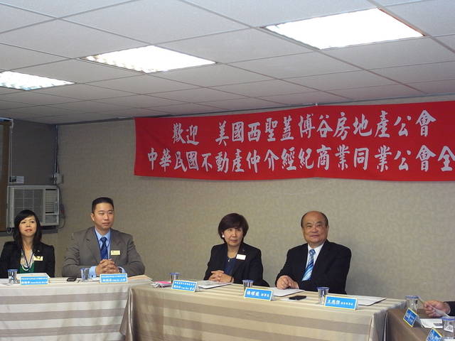 725971_fcba9b599aa3ce96831401bf53b66701