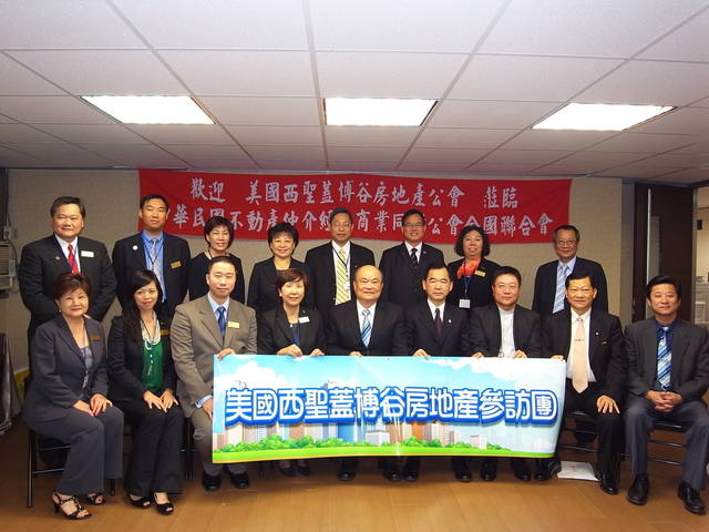 725975_ce856ce6c8741875251f1138cbfbaf06