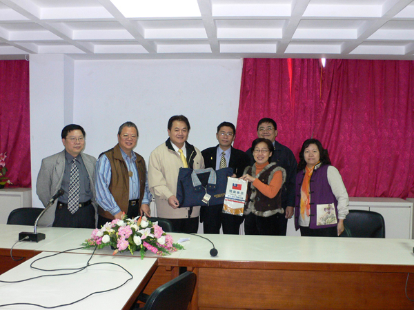 757224_57ce8bd7fe8bafe791038d7c12a44000