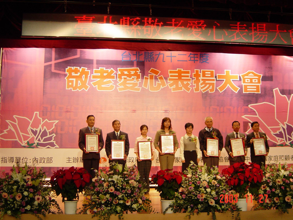 757225_affb15bc02ec461153b761ec49cc133e