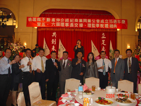 757241_431ea8866940b966d74f0344034716fc