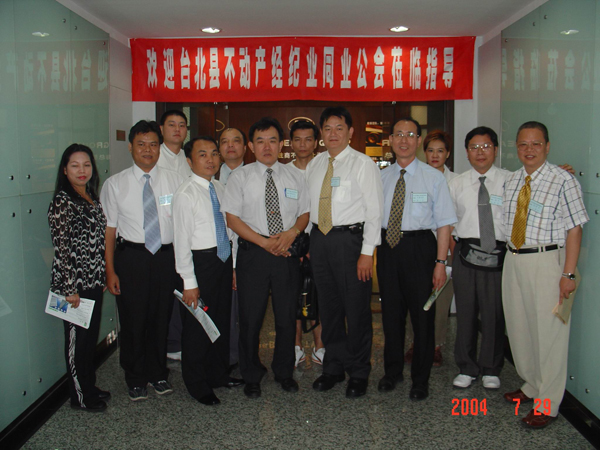 757245_57fc64f3aee58a621616c68ab1b28150