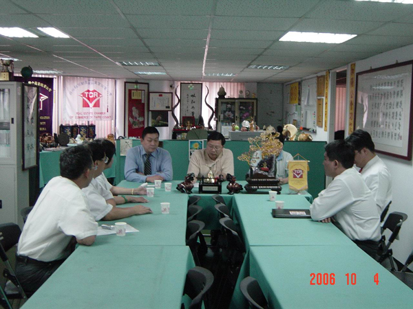 757308_49d7d862de8eb793f8d26a51530ccfb7