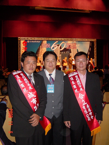 757323_0324a56b6de996e3bab7b9b6c7d3d170