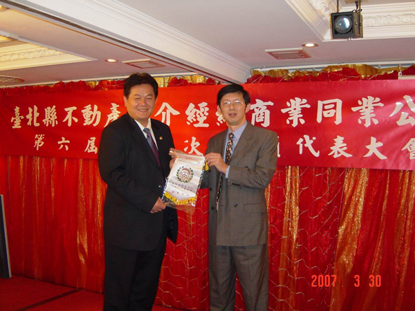 757391_65d5b953fdd5aab91efbb701f7cae0af