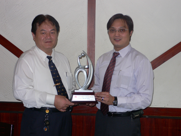 757433_8a6f8afd9f2b01ec20e836fffadc187a