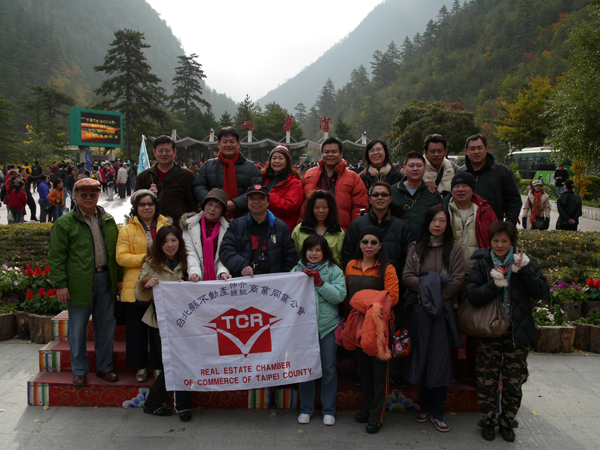 757487_89872ed615af0532faae849f24125bc9