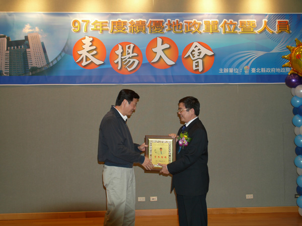 757547_fbfa37ec34d452c68559879e57336074