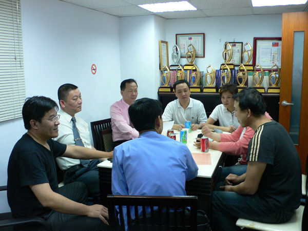 757564_8c95518d7924677afa83fe16e51e57ab