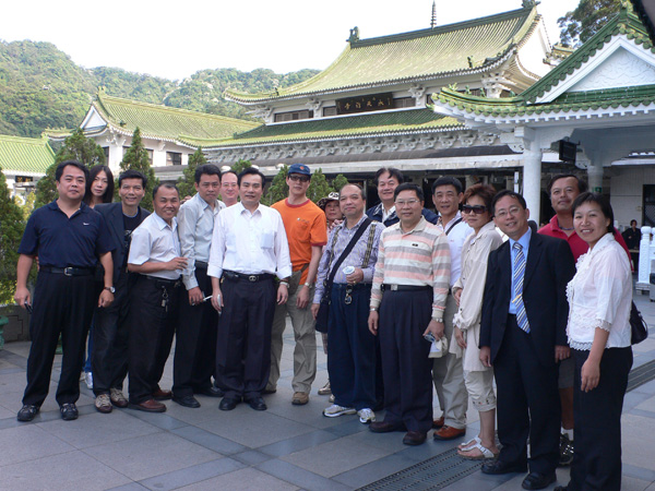 757566_4025fd80d2c4ce2a3d0a63e480e4ad22