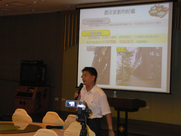 757585_6c76d015822b40e8929fb0b94794b977