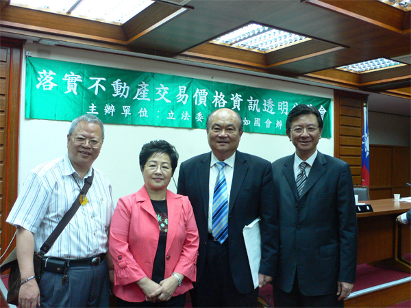 757673_1152e06a939e12ef7d2f5ab2c9006272