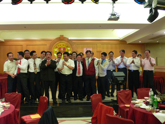 757688_0e7c167434adc084e669443ad9b0aeeb