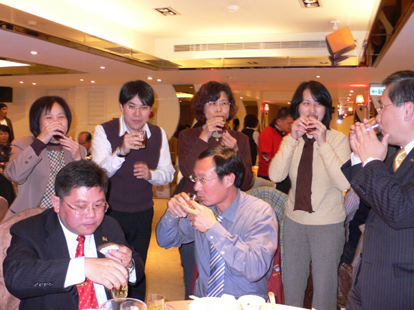 757882_61a36b4e0fb21e317ceb16773925e8b7