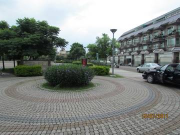 山仔頂公園旁別墅