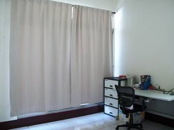 近員鹿路廠辦住