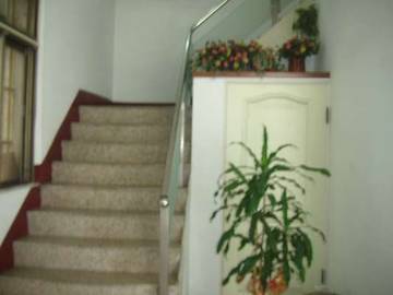 角間3F商辦、工作室可住人