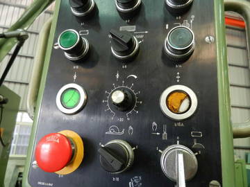 826007_592a9186014e340aa2ae33f1a2222f19