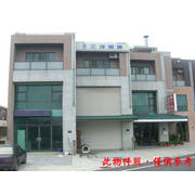 苗北演藝廳邊間金店
