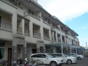 大專院校旁別墅~預約看屋撥打0918-053072葉先生-東森房屋-嘉義太保加盟店