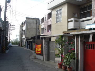 朴子田字型別墅~預約看屋撥打0918-053072葉先生-東森房屋-嘉義太保加盟店