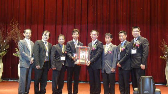 847377_d776819900f82102b7e441ef30b5abed