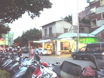 租一中街建地(台中一中正門口)