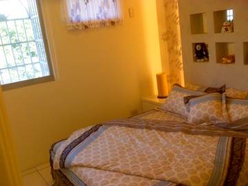 逢甲學區公園旁裝潢3房含車位