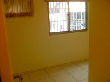 逢甲學區公園旁裝潢3房含車位