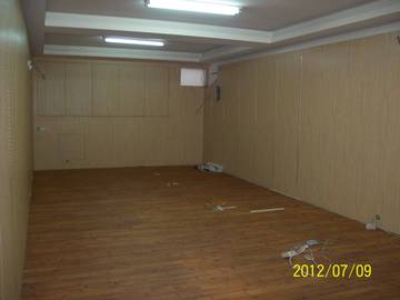 天津路服飾透店