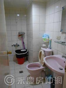 金谷首購3房附車位－ 24小時警衛管理.格局方正屋況佳