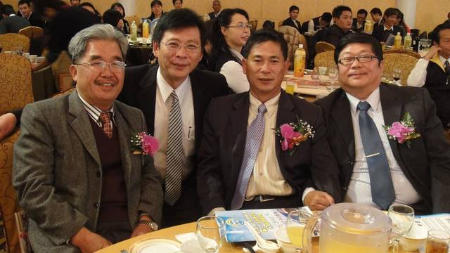 902055_7badc73c5314a2a0cba4d761b76fa974