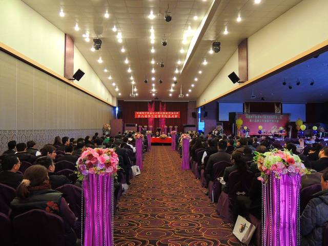 904573_1e6eb63f8b124b52ebc0656ba02c9818