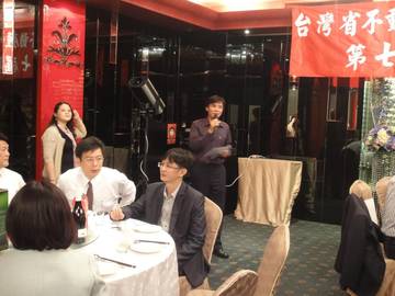 901183_ce722908ece1ac9ab0dd95b49e41d381