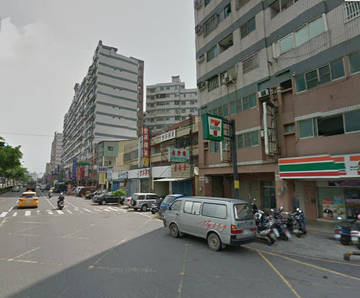 過溝仔商圈透天