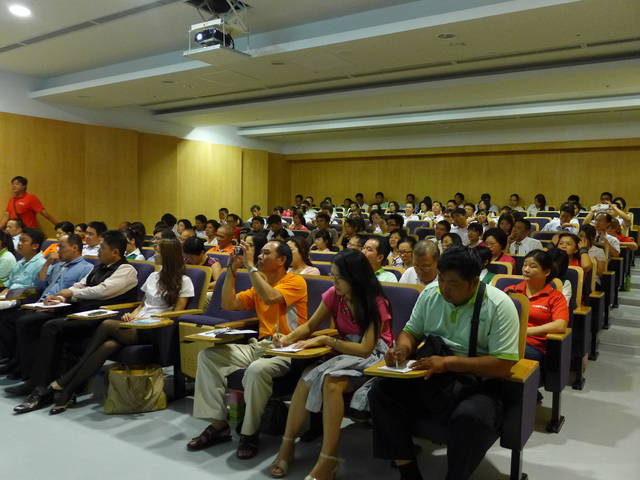 944063_dd3b6e76b79e97aaaa3c8c9089c2fa02