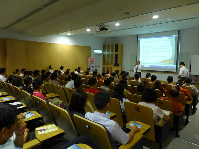 944072_bf0230bef800a68762a99ea14f956523