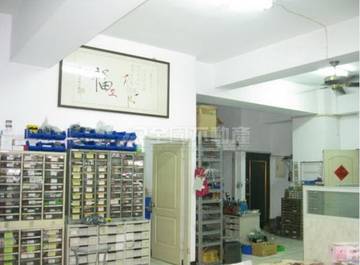 文心國小面寬10.5米雙店面