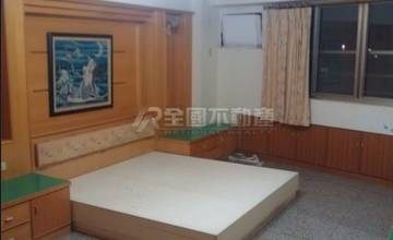 進德國小氣派華廈