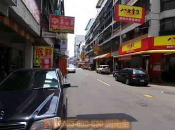 親親影城旁黃金店面