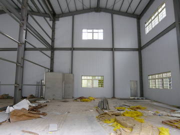 圓環北路旁廠房