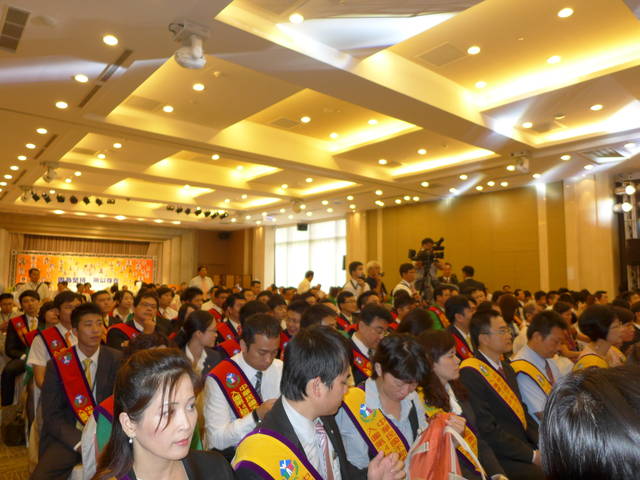 968257_88f43288e0a6b9b6ec4781fc173ed2ff