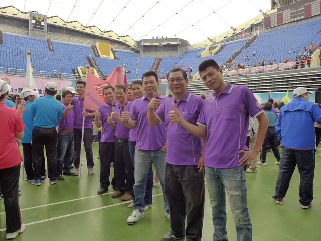 982516_1f623c5dc1b2367f0eb058113010e852